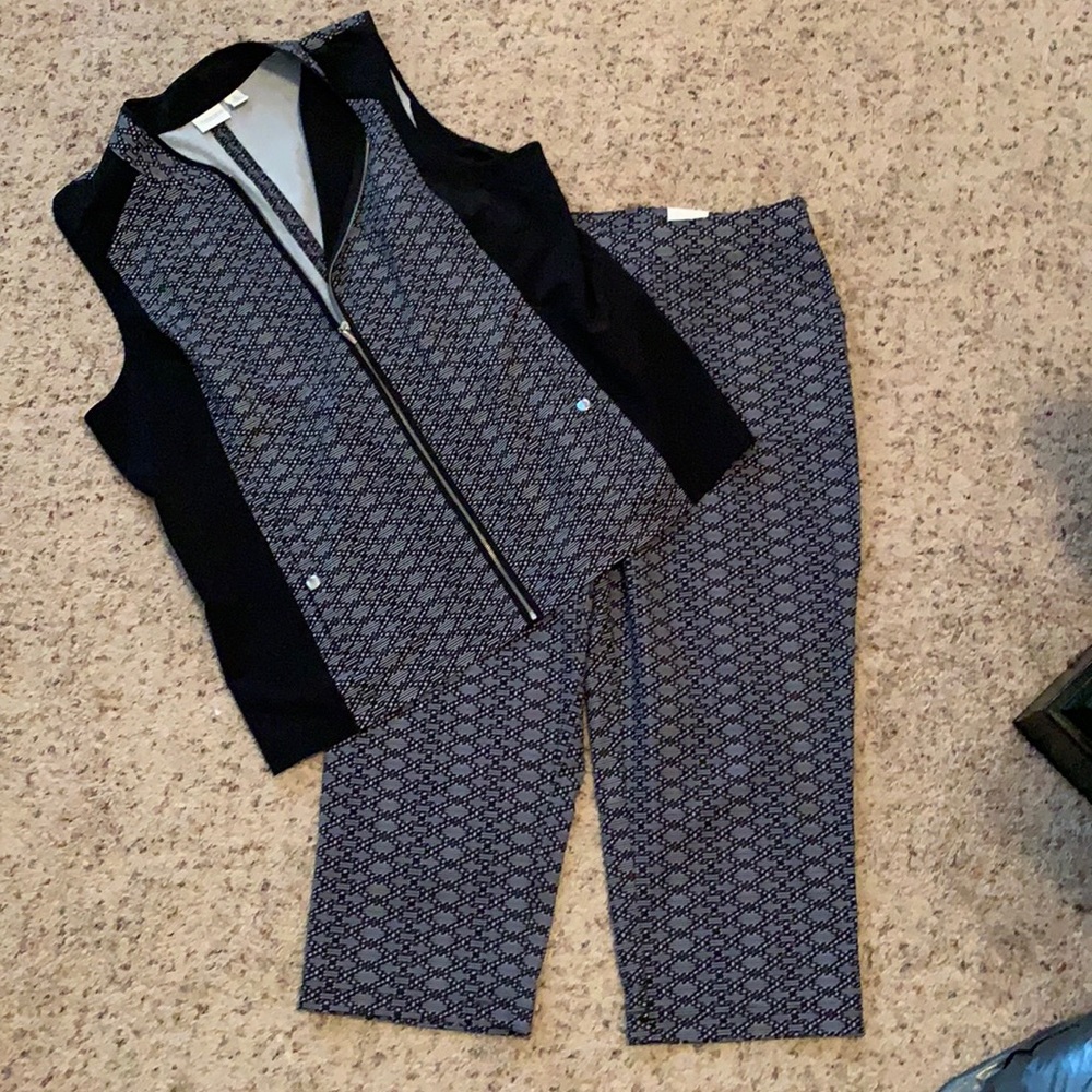 Chico’s Brand Balance French Duo Tone outfit.